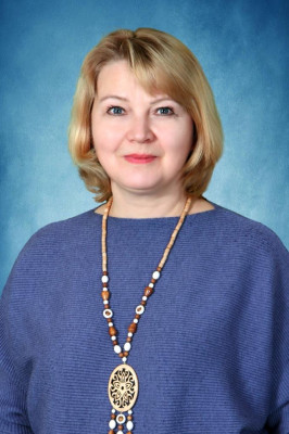 Заместитель заведующего Литвиненко Юлия Викторовна